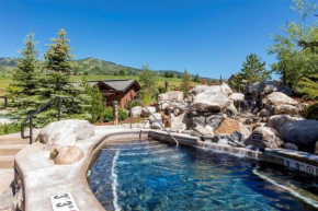 Game Room, Heated Pool, Hot Tubs, Private Washer Dryer